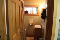 Trappers_Cabin_Bath