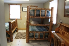 Trappers_Cabin_Bunk_Bed