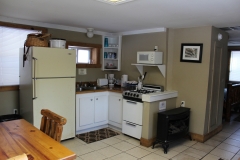 Trappers_Cabin_Kitchen
